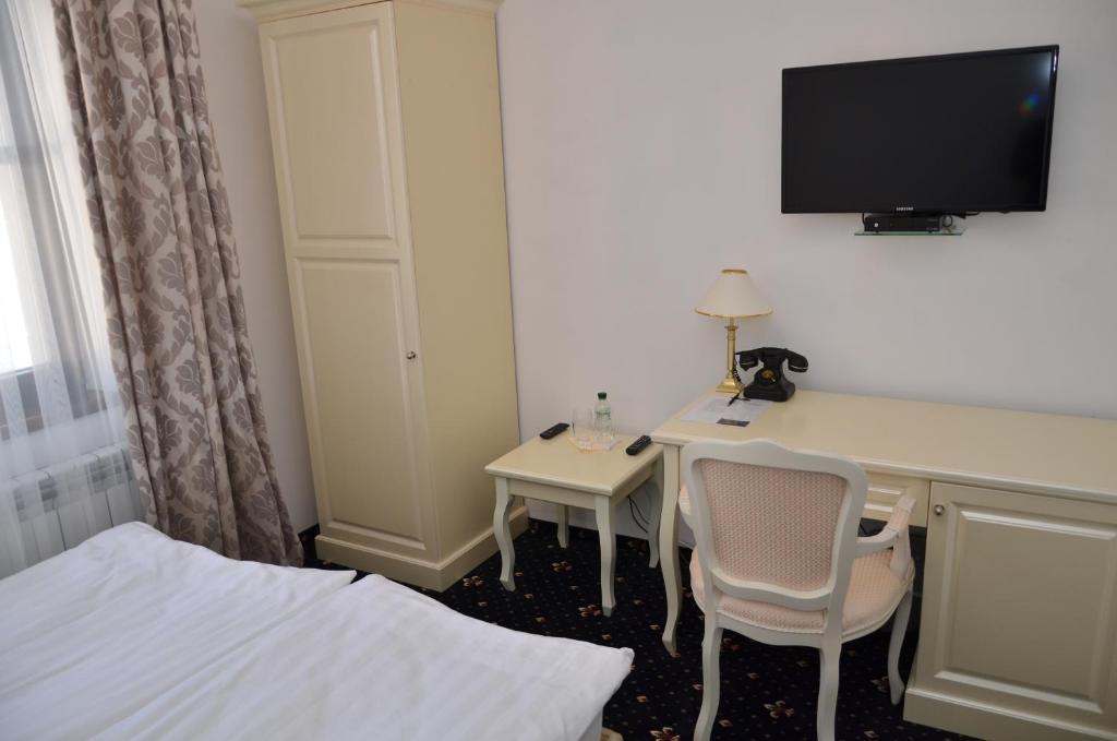 Chateau Royal Hotel Berezovka  Esterno foto